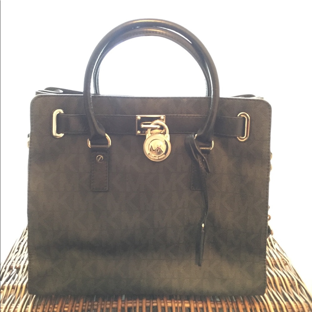 Michael Kors All Leather bag